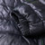阿玛尼Armani jeans男装冬款外套 男士带帽保暖短袖棉服外套90537(藏青色 50)第3张高清大图
