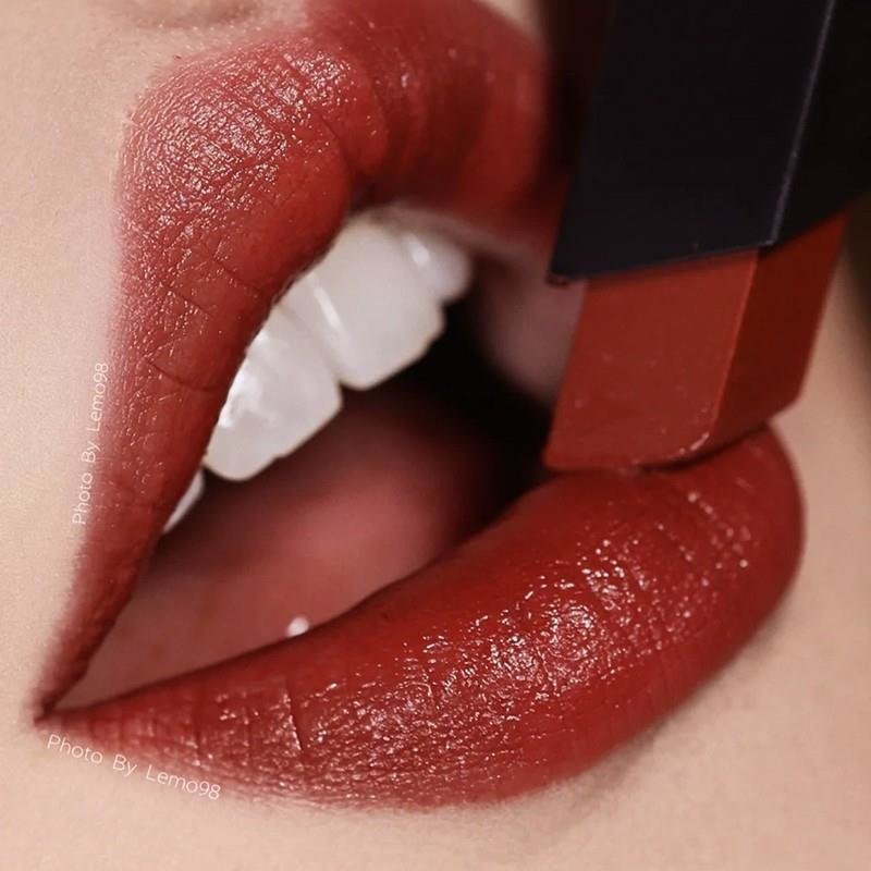 圣罗兰(ysl)小粉条口红214/211/213/202 细管柔光哑光 杨树林(n°211