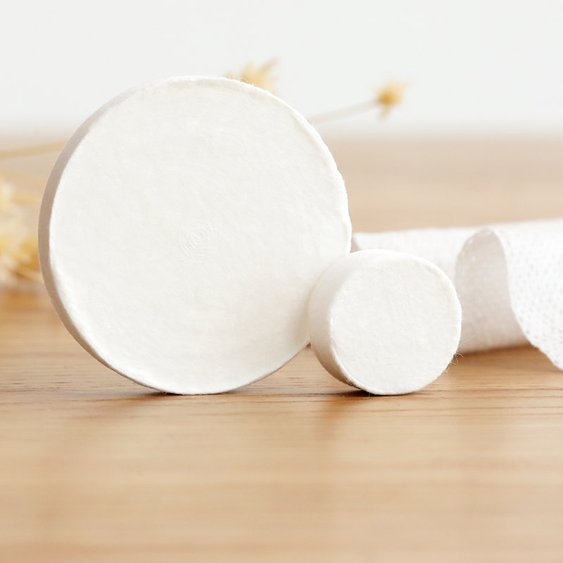 日本一次性压缩毛巾纯棉加厚吸水洁面巾旅行户外方巾无纺布洗脸巾压缩