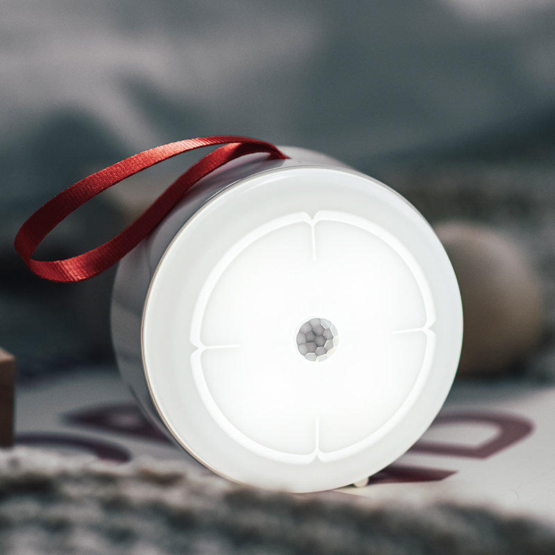 美吉特便携式光控感应小夜灯充电直插usb小夜灯人体感应橱柜灯起夜