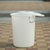 羽佳YUJIA 蓝色圆形塑料垃圾桶大号 有盖 工业大水桶 生活垃圾桶 带盖塑料垃圾桶(60L白色B桶)第4张高清大图