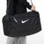 Nike耐克男包女包 春季新款健身包运动包大容量斜挎包训练短途旅行拎包手提包DD4579-010(黑色 MISC)第3张高清大图