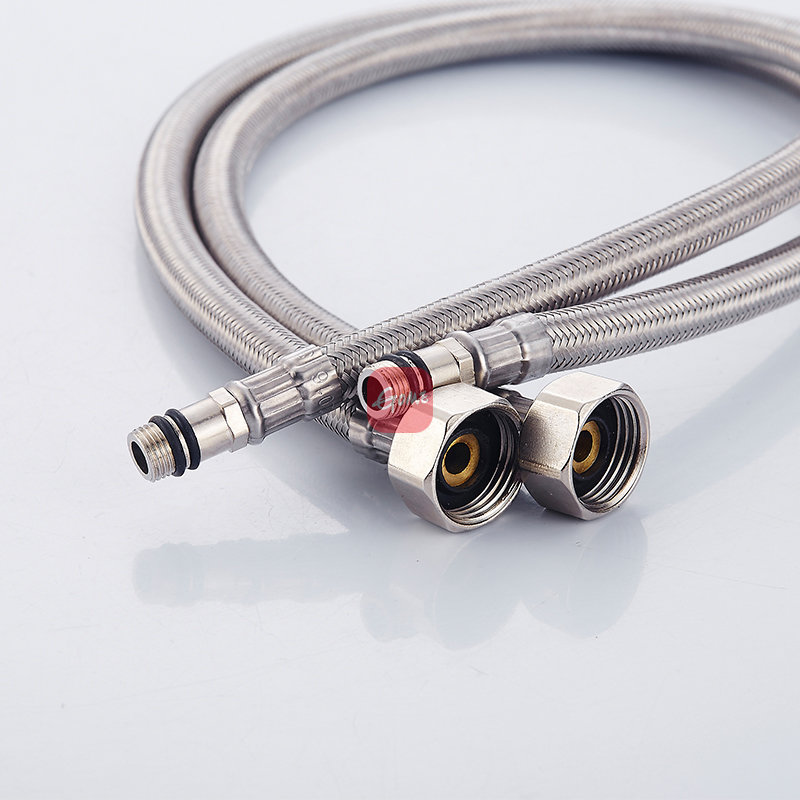 爱家埃佐诺/aqurra 全铜阀体水槽水龙头 冷热厨房洗菜盆龙头 菱韵款