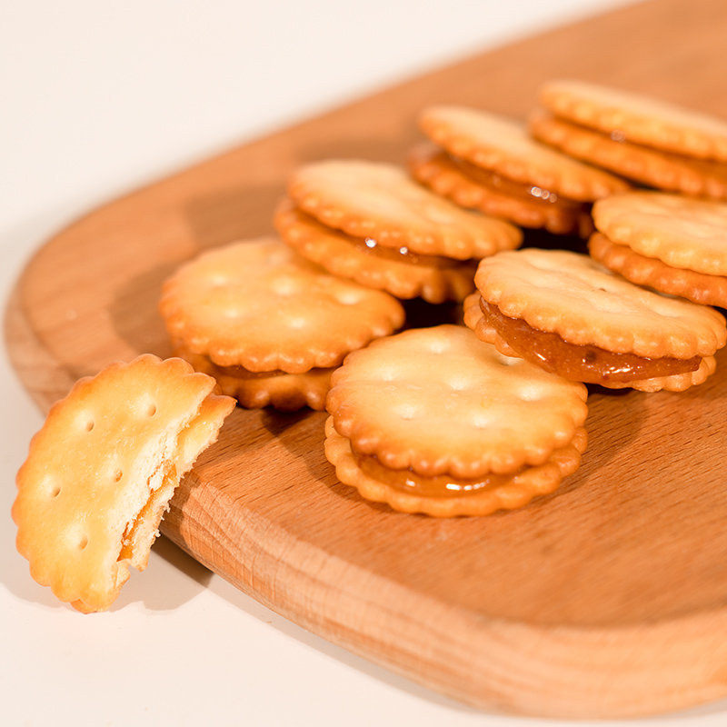 豫吉野网红咸蛋黄夹心饼干100g休闲零食饼干