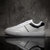 洛尚2017秋季新款橡胶底小白鞋户外运动板鞋男士休闲鞋LS022(黑白 44)第4张高清大图