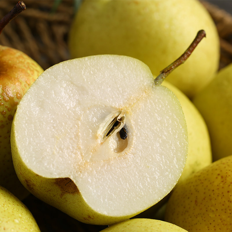 雪花梨赵县新鲜梨包邮雪梨水果新鲜当季梨子新鲜雪梨整箱中果3斤