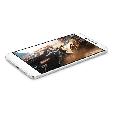 乐视 x500 32GB内存 八核2.2GHz处理器 夏普5