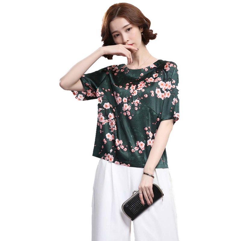 桑蚕丝衣服怎么保养 桑蚕丝衣服(已更新)-第2张图片-潮百科 桑蚕丝衣服怎么保养 桑蚕丝衣服(已更新)-第2张图片-潮百科