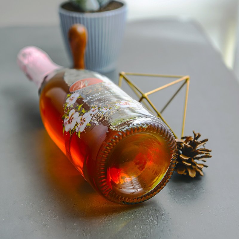 澳洲原瓶进口赢石浪漫之花莫斯卡托moscato桃红起泡葡